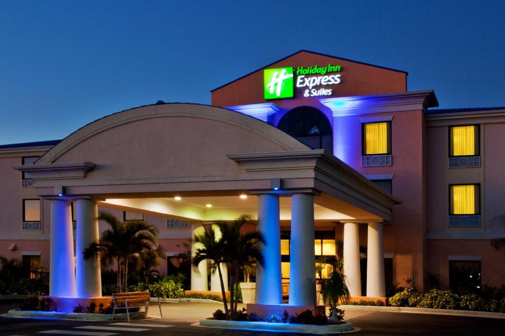 Holiday Inn Express Lake Okeechobee an IHG Hotel Main image 2